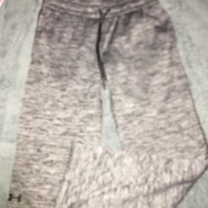 UNDER ARMOUR SWEAT PANTS